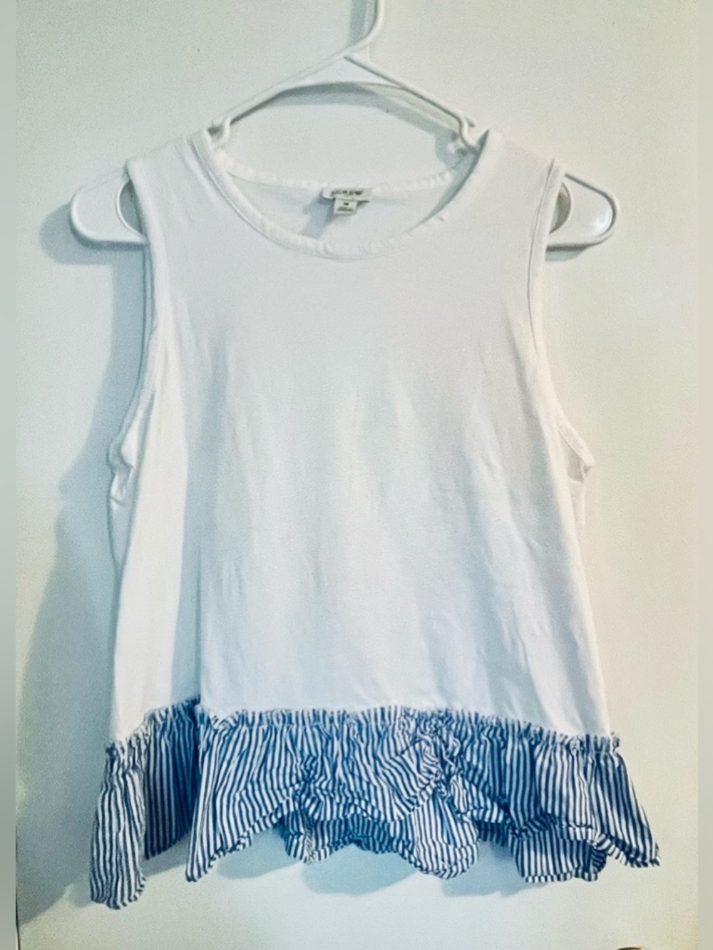 EUC Women’s J. Crew Sleeveless Top ~ Medium